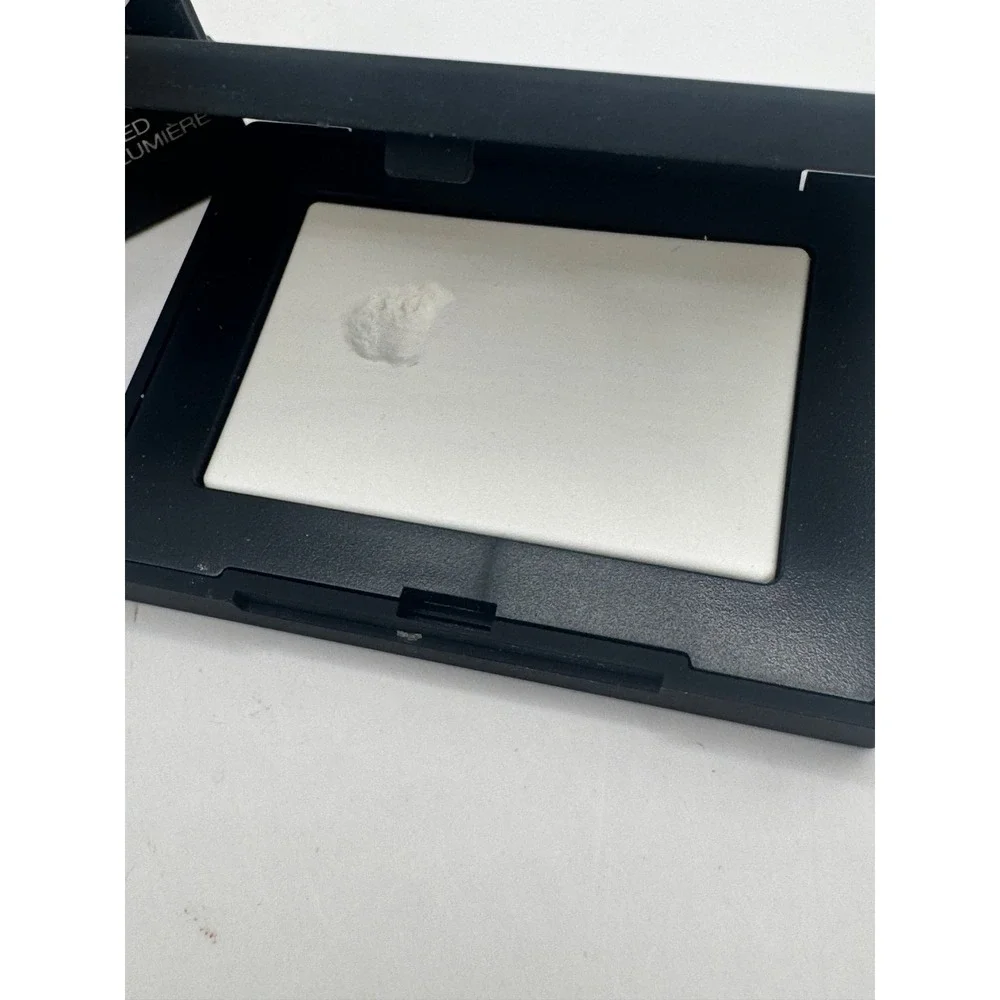 NARS Light Reflecting Setting Powder Pressed Translucent NEW